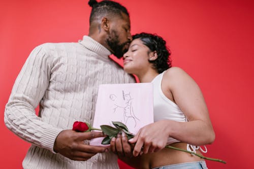 Gratis lagerfoto af afrikansk amerikansk par, der er kærlighed i luften, elskere Lagerfoto
