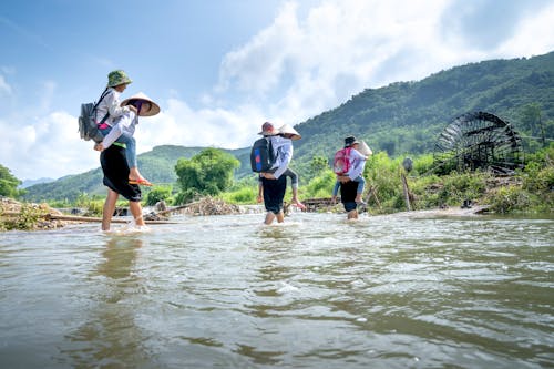 Kostenloses Stock Foto zu asiatische frauen, außerorts, authentisch