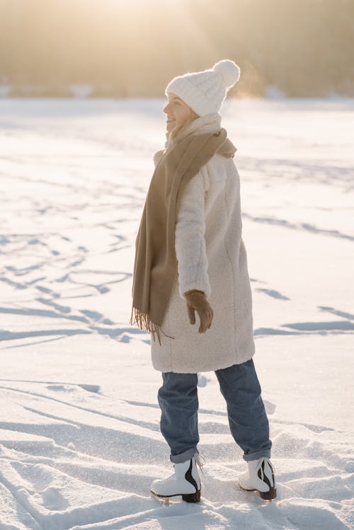 Ilmainen kuvapankkikuva tunnisteilla fleece, hanskat, henkilö