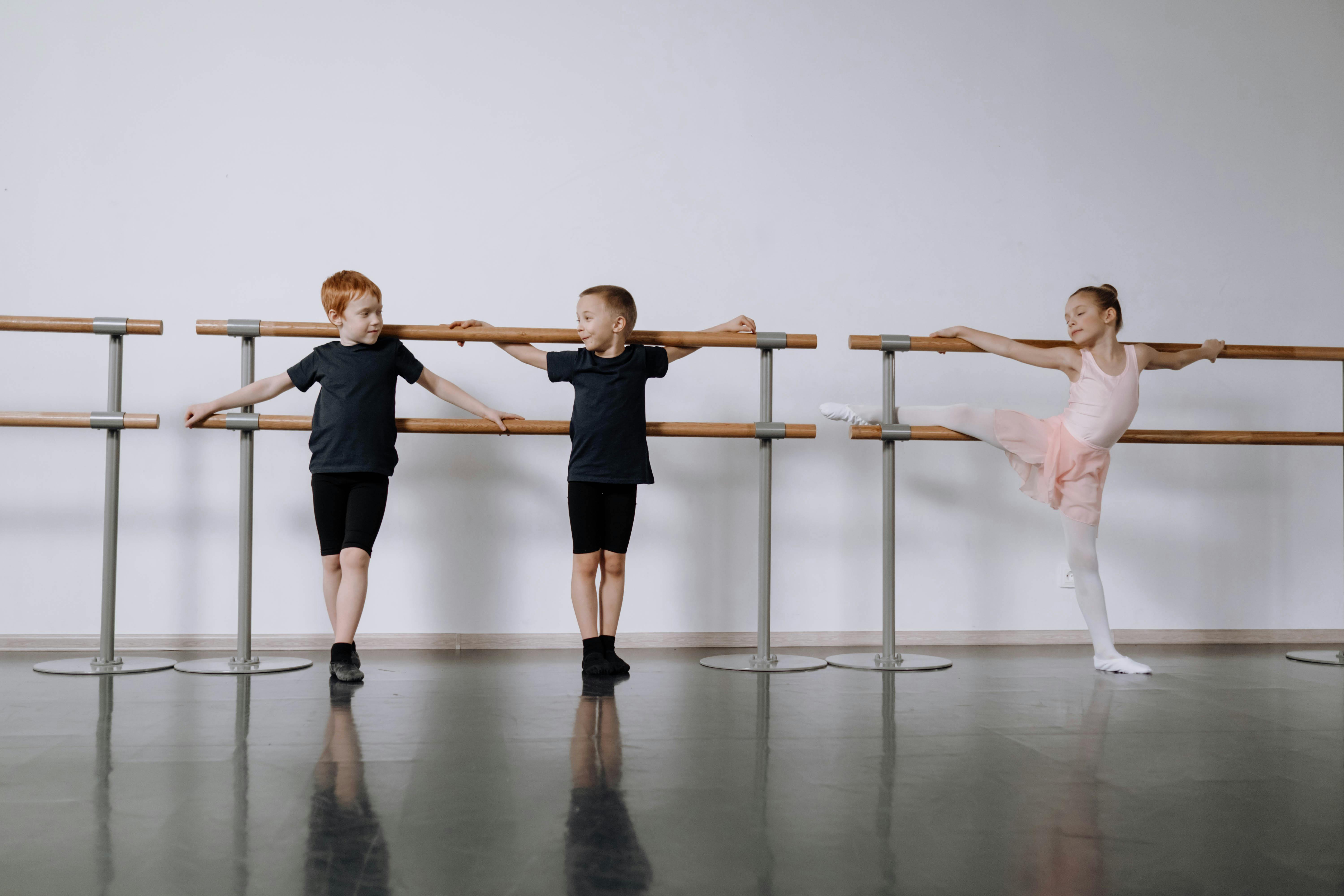 kids dancing ballet