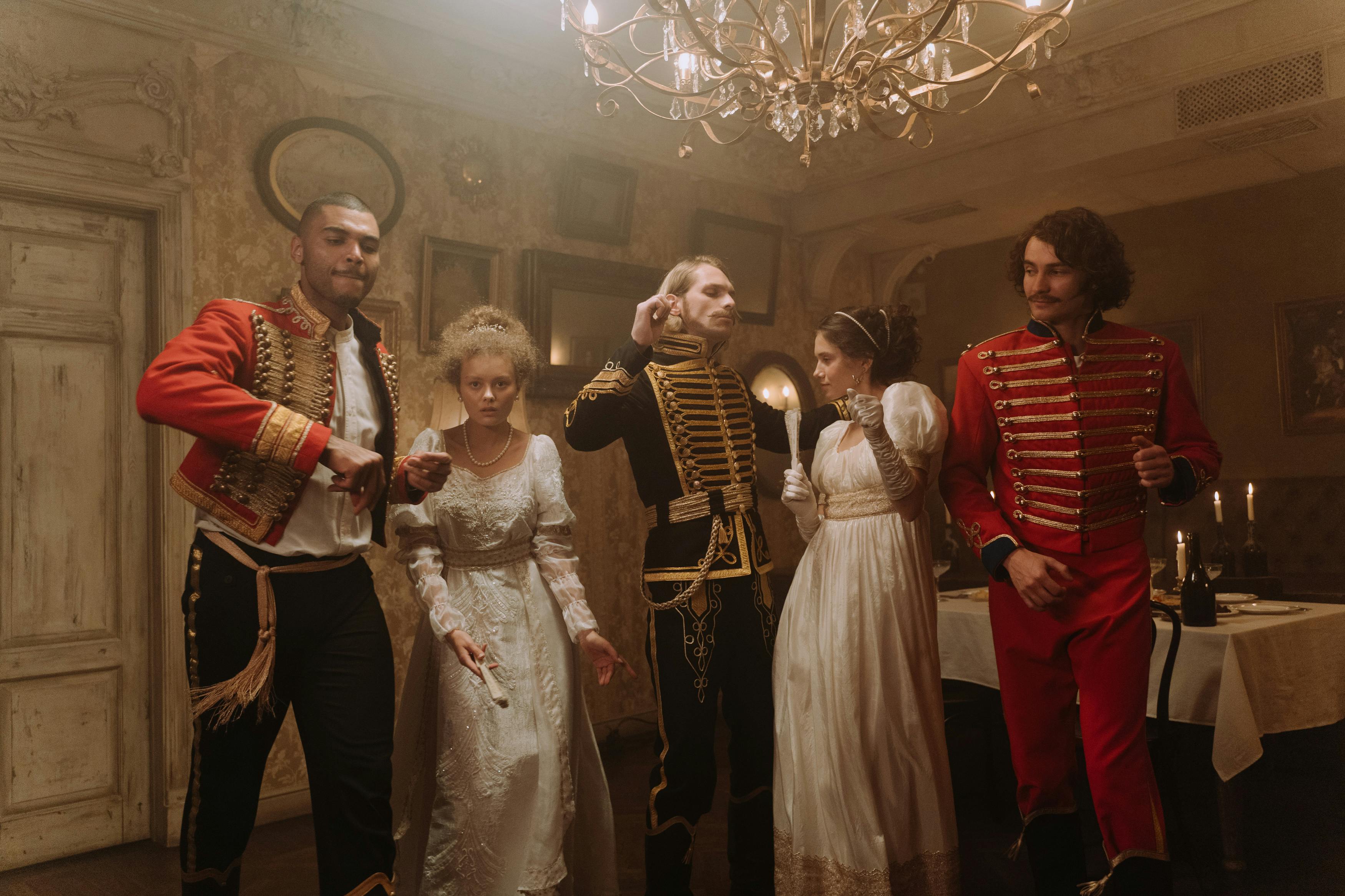 Ücretsiz 19 yüzyıl tarzı, aristokrasi, aristokrat modası içeren Ücretsiz stok fotoğraf Stok Fotoğraflar