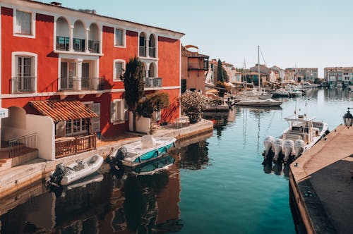 Foto d'estoc gratuïta de atracat, barques, cel blau