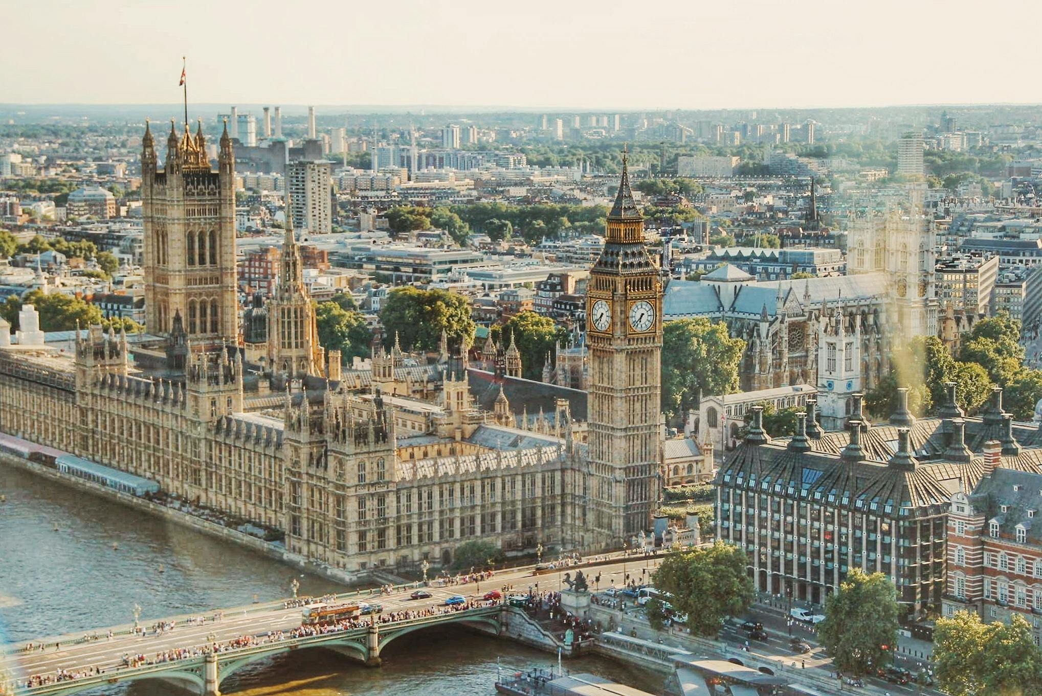 London bus and England flag | HD wallpaper for phones, 1920x1080, 4k  photography for desktop