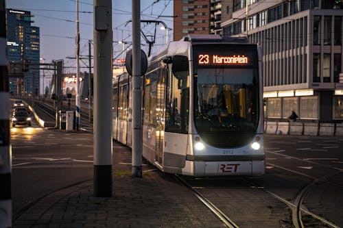 Fotobanka s bezplatnými fotkami na tému centrálne štvrte, centrum mesta, lanovka