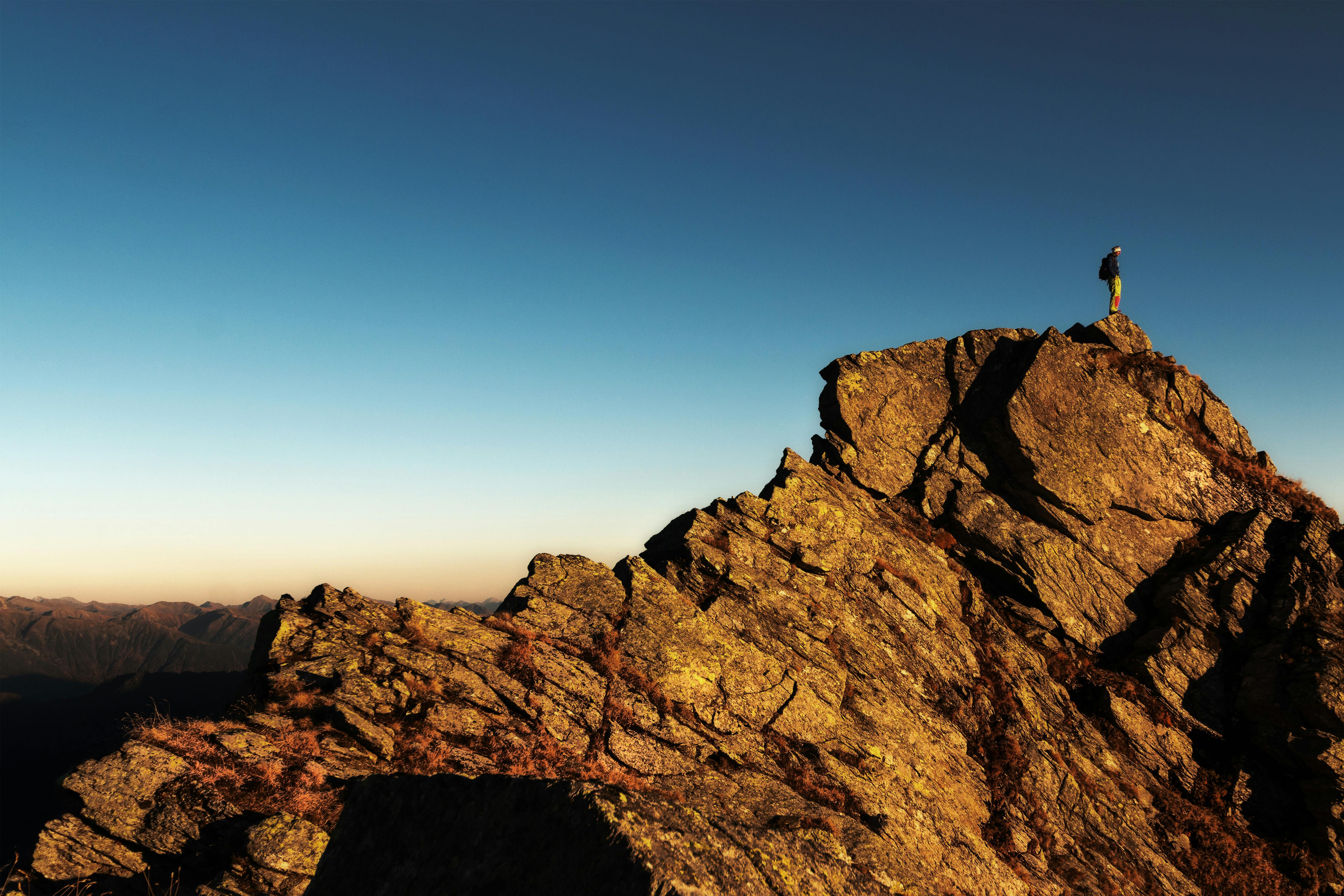 Mountain Climbing for iPhone X, 8, 7, 6 HD phone wallpaper | Pxfuel