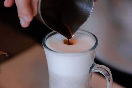 Gratis stockfoto met bruine vloeistof, cappuccino, detailopname