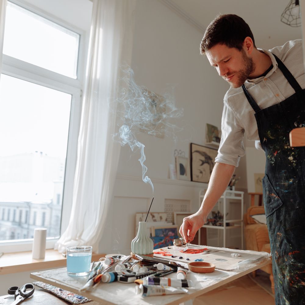 Painters and Decorators in Plaistow — surfaces prepped and cut in by hand