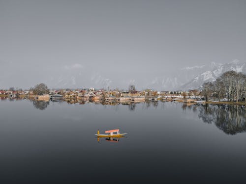 Gratis stockfoto met bomen, boot, dorp