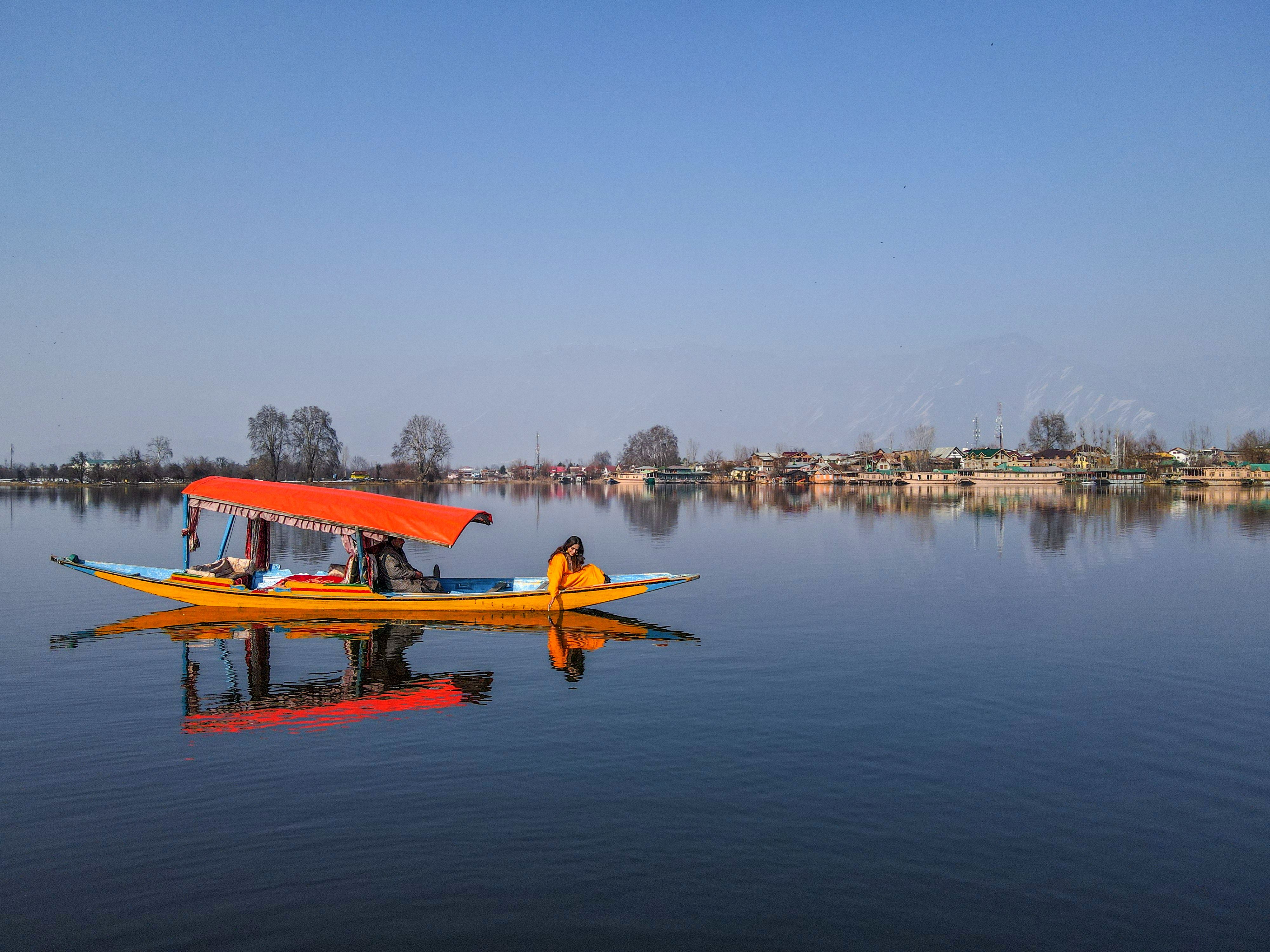 Kashmir Honeymoon — Holiday Vibez
