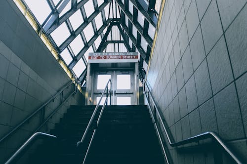 Gratis lagerfoto af metro, metrostation