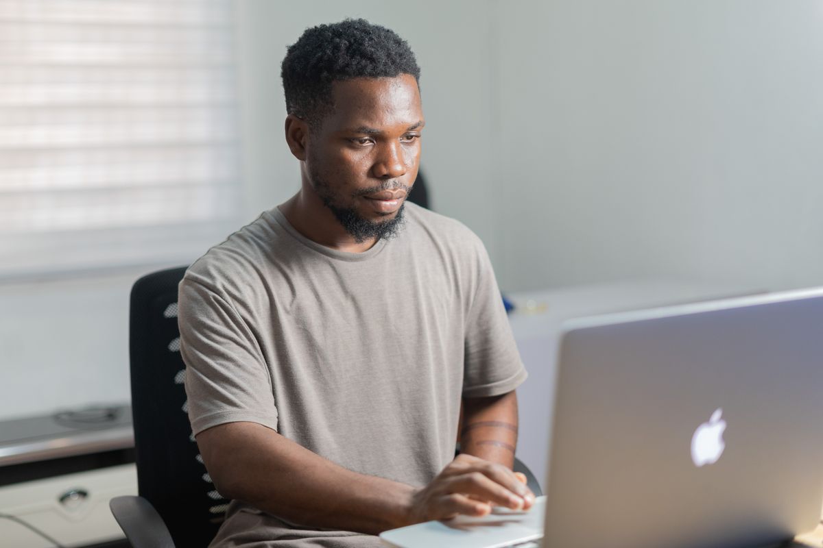 Nigerian professional studying online for a certification