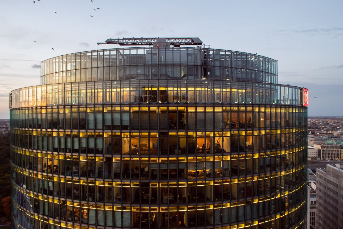 Aerial Footage of Modern Building · Free Stock Photo