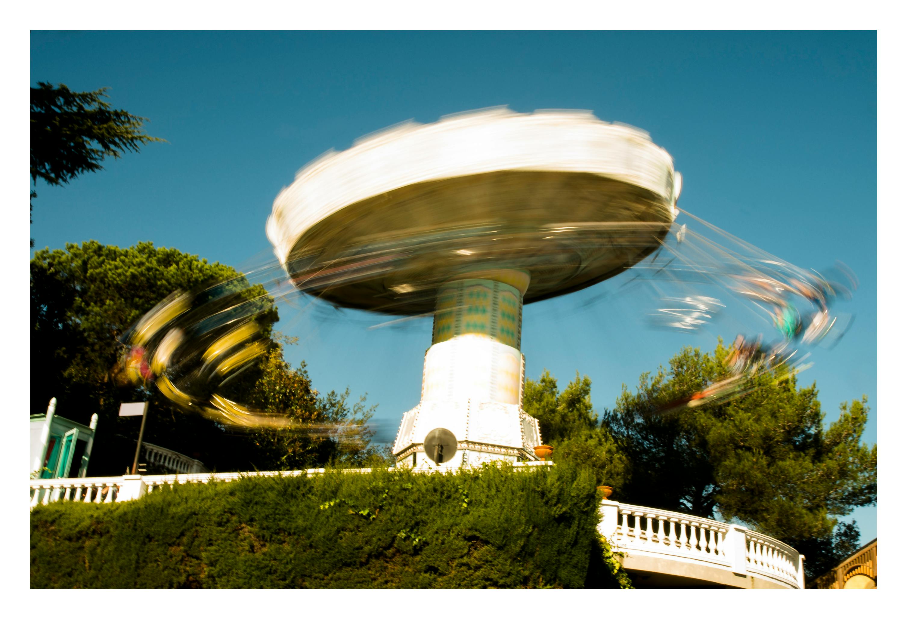 white ride in amusement park