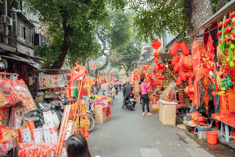 Stalls Selling Chinese New Year Decorations On The Side Of The Street