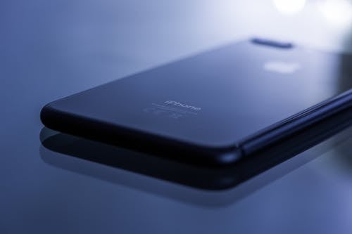 grátis Black Iphone 7 Plus Na Superfície Branca Foto profissional