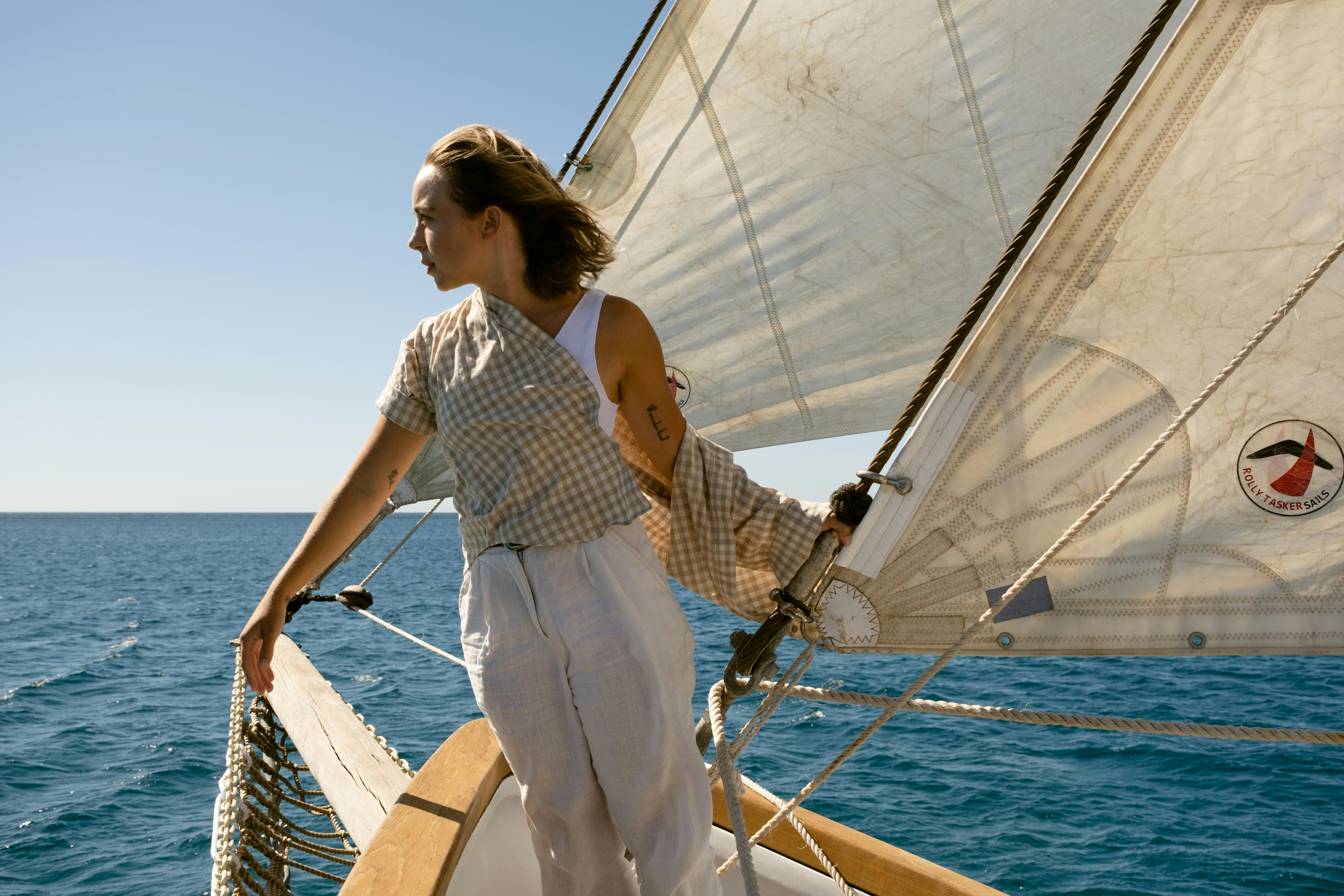 Sailing Away Photos, Download The BEST Free Sailing Away Stock Photos ...