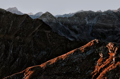 Foto d'estoc gratuïta de a l'aire lliure, alt, cel