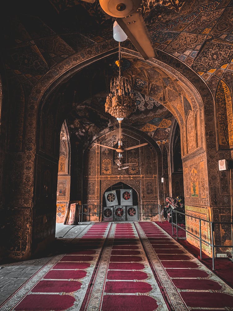 Interior Of The Masjid Wazir Khan In Lahore, Punjad, Pakistan