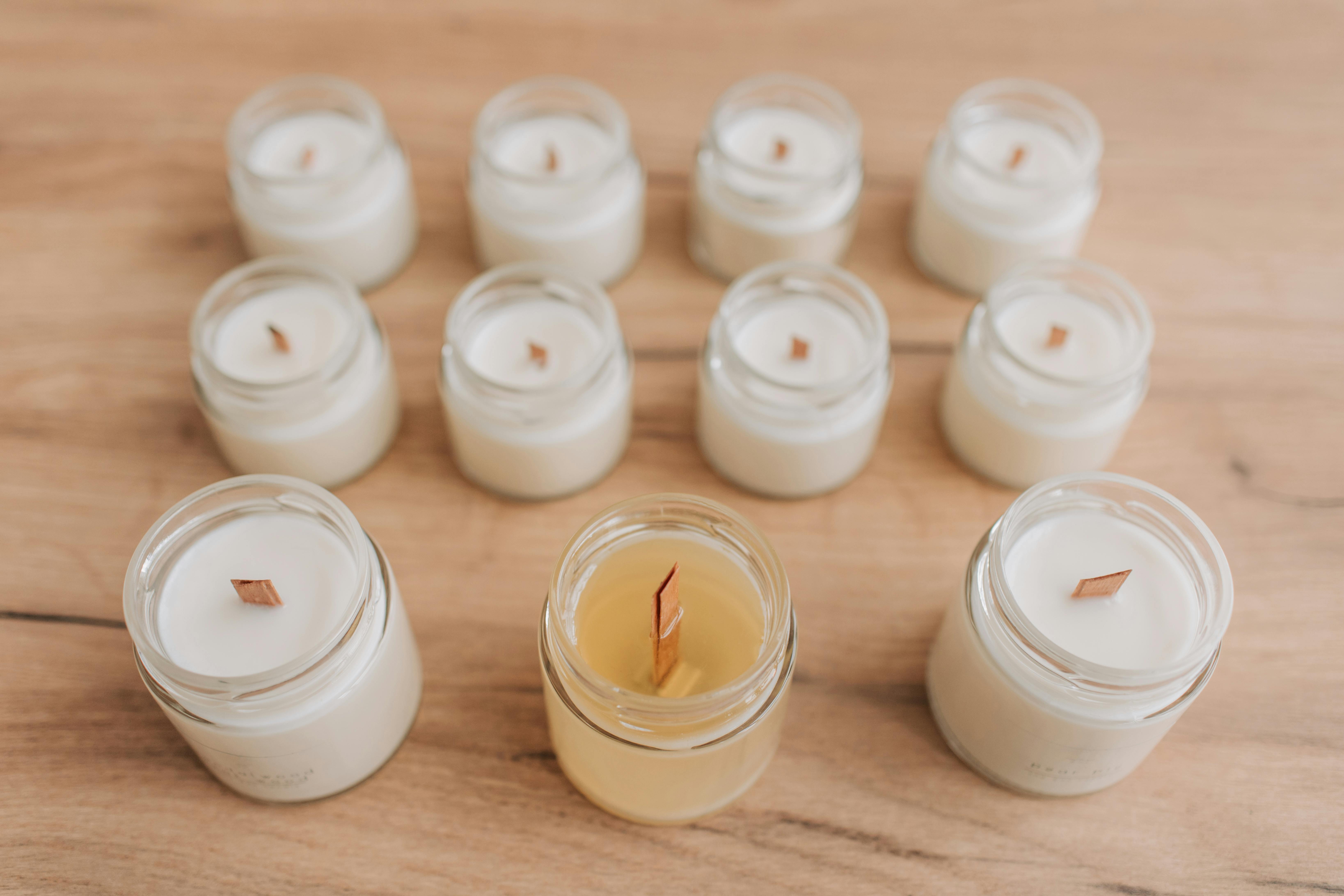 Candles in jars · Free Stock Photo
