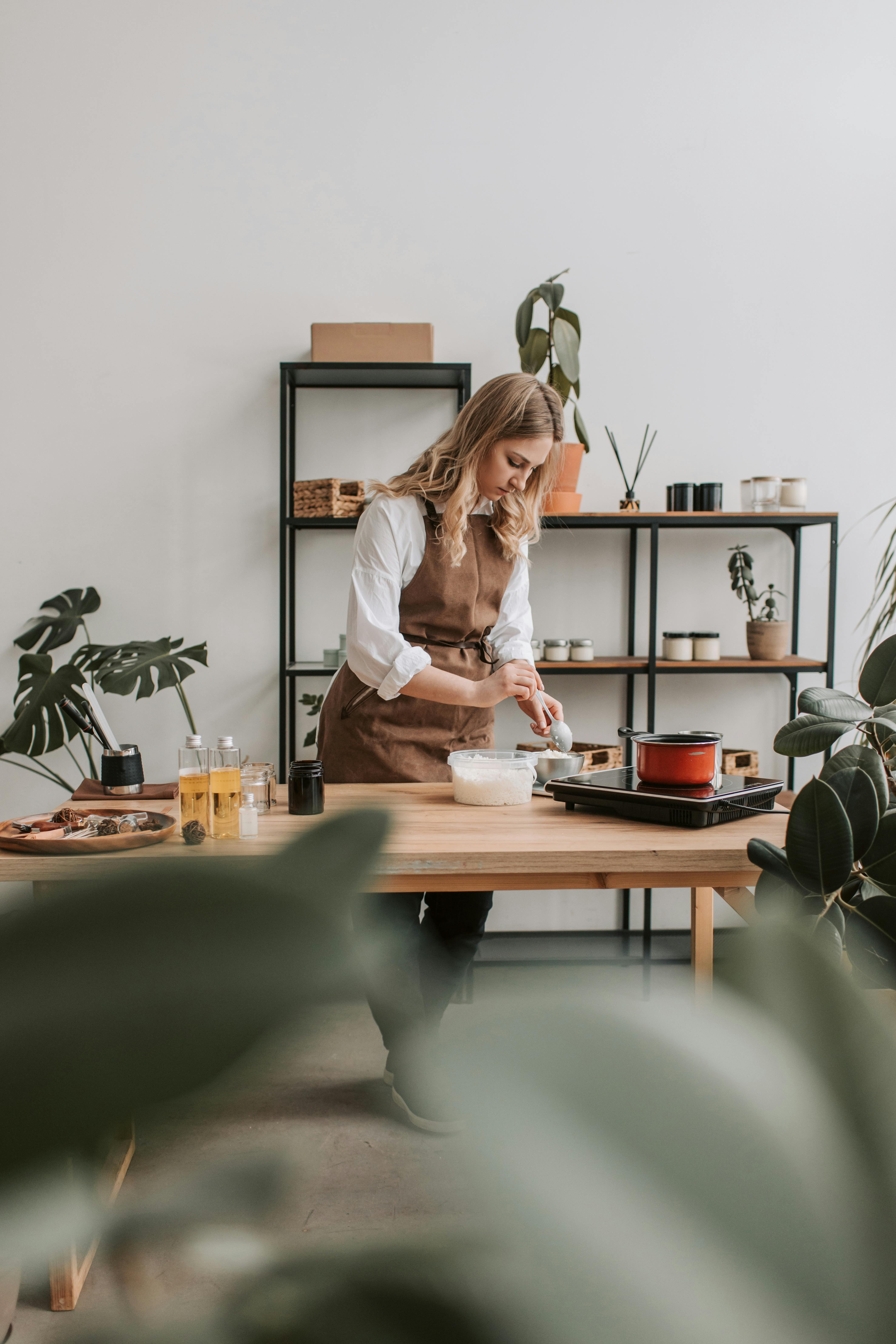 Erstelle deinen eigenen umweltfreundlichen DIY-Pflanzentisch mit minimalem Budget - Anwendung