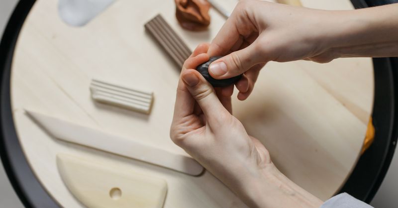 Pâte à modeler maison pour bébé : la recette, et l’avertissement sur le sel