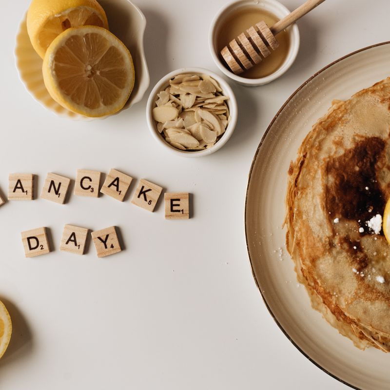 Classic Lemon Dutch Baby Pancake