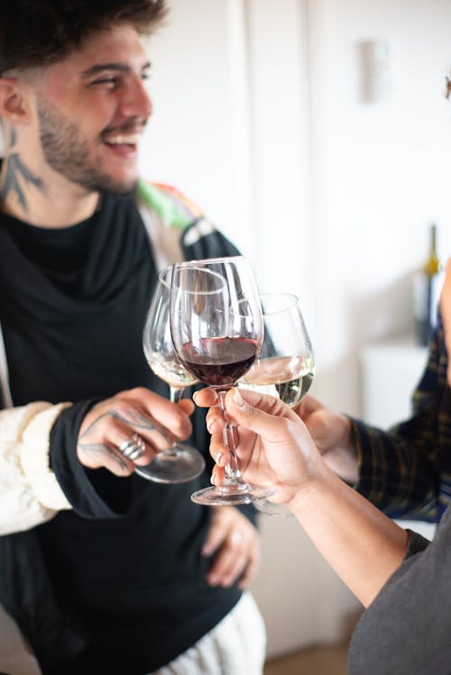 Foto profissional grátis de bebidas, bebidas alcoólicas, brinde