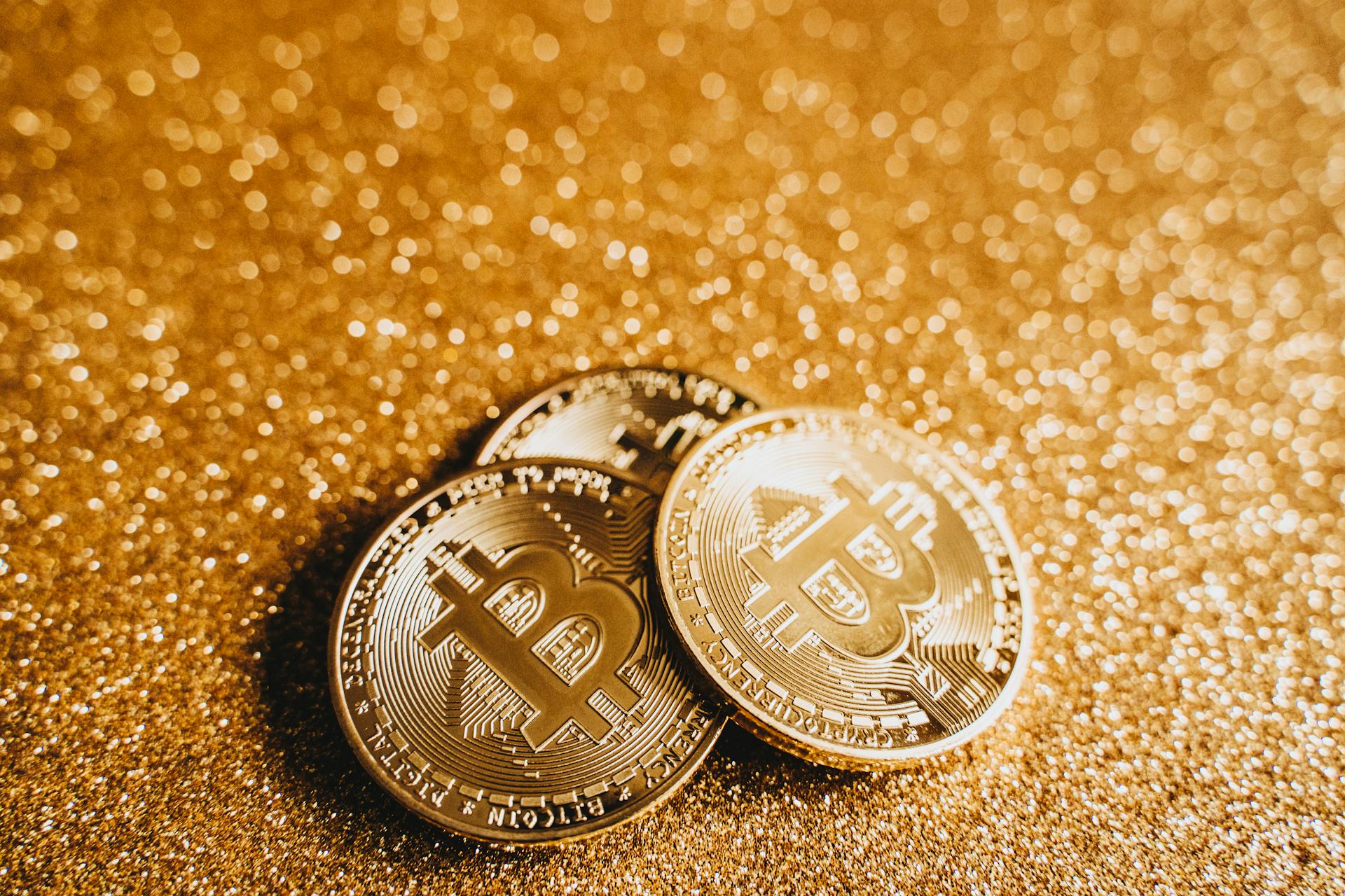 Round Gold Bitcoins