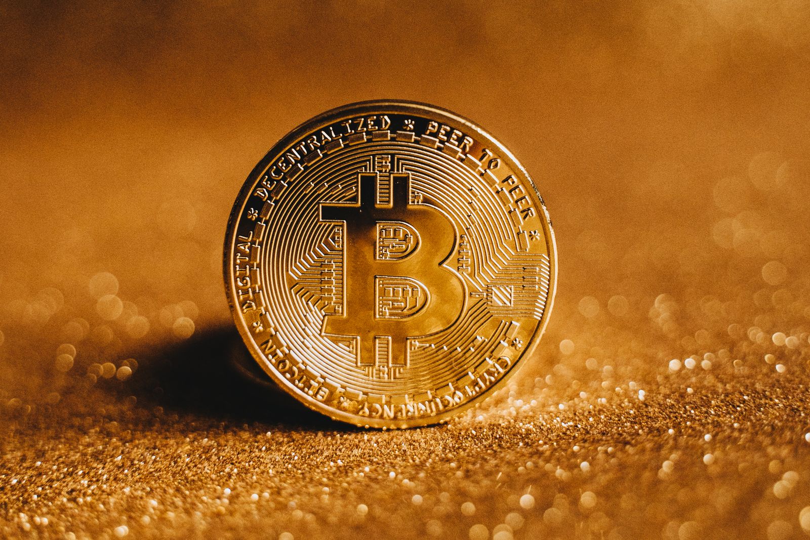 Bitcoin price recovery on crypto trading screens