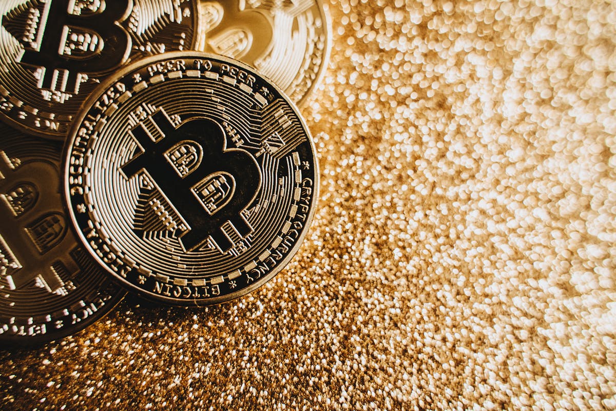 Bitcoin's Accumulation Standoff: Why Big Players Aren't Biting Yet