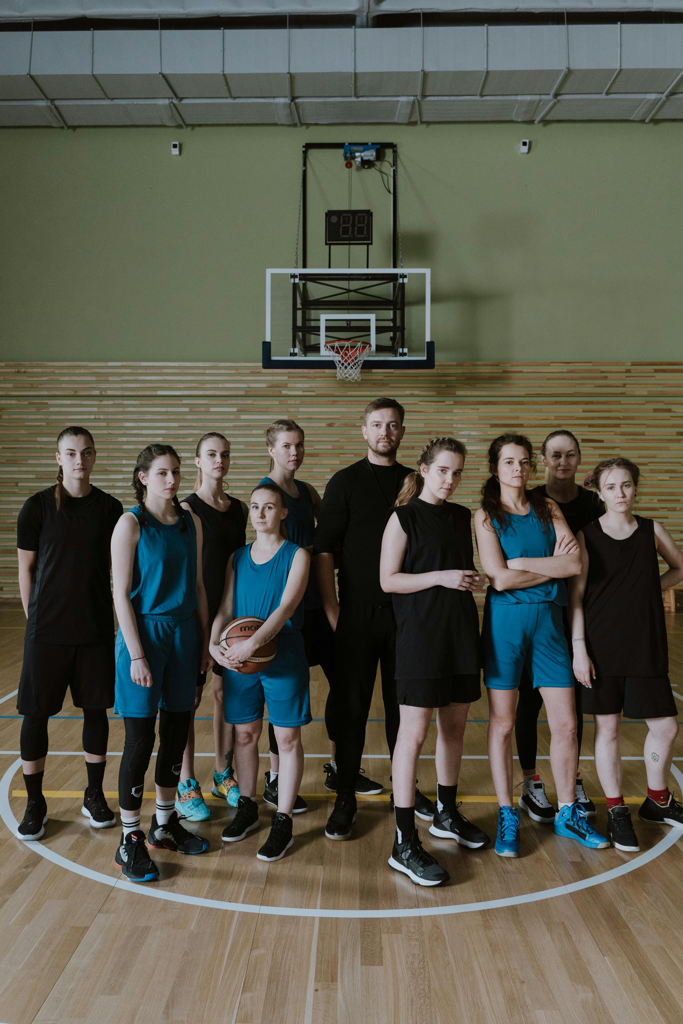 basketball team looking at the camera