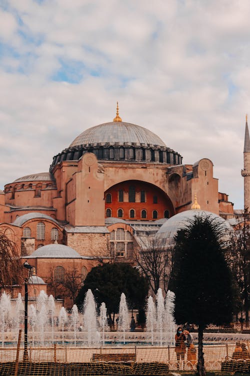 Základová fotografie zdarma na téma architektura, exteriér budovy, fontána