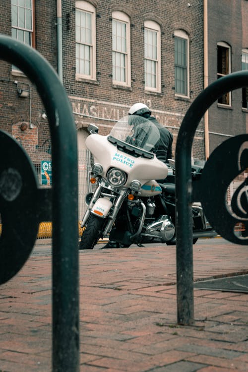 Бесплатное стоковое фото с мотоцикл, нэшвилл, офицер полиции
