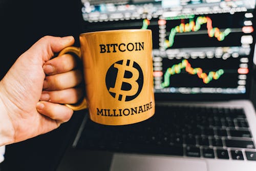 Ingyenes stockfotó Bitcoin, bögre, értéktőzsde témában