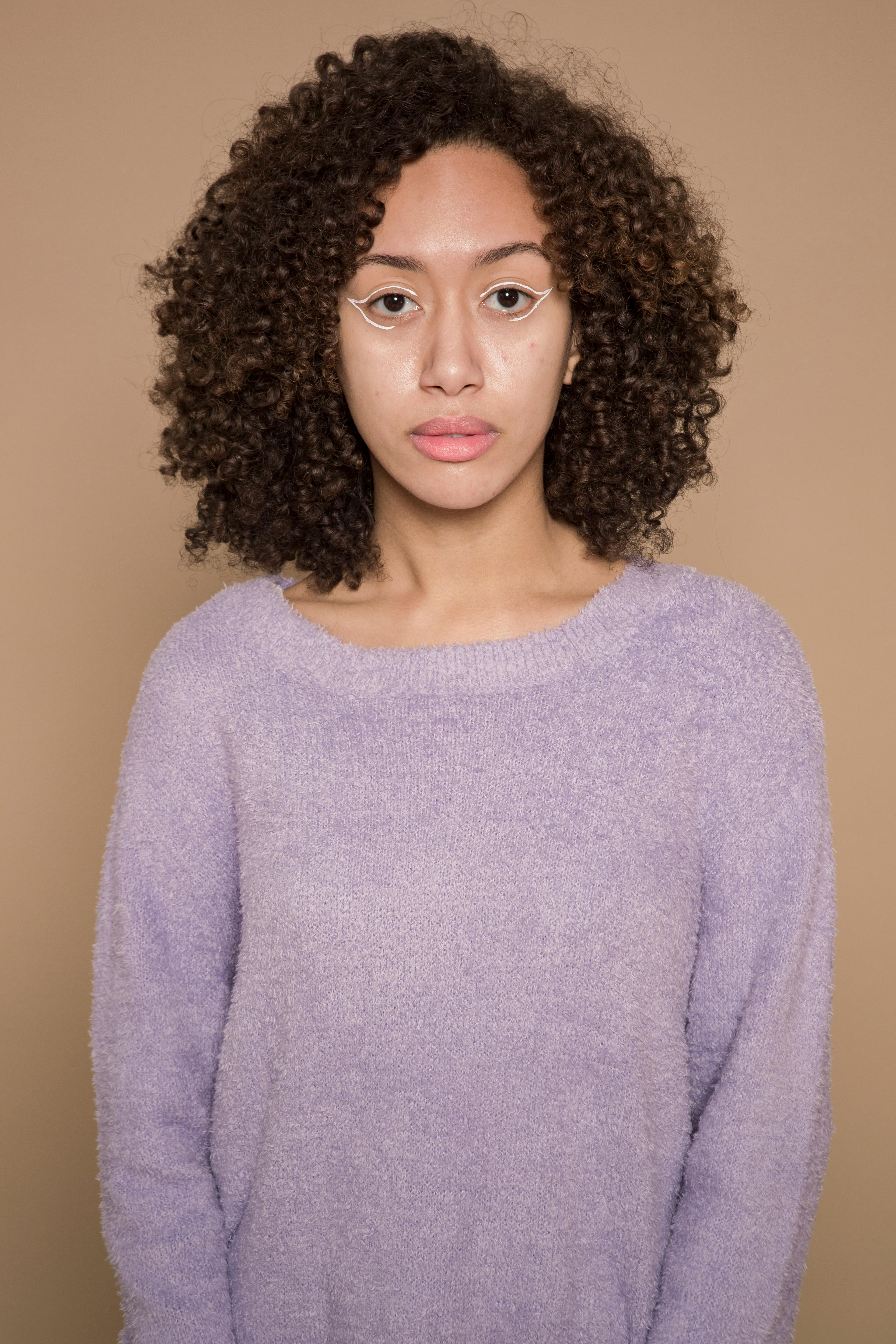 Does eyeliner make you look older or younger?