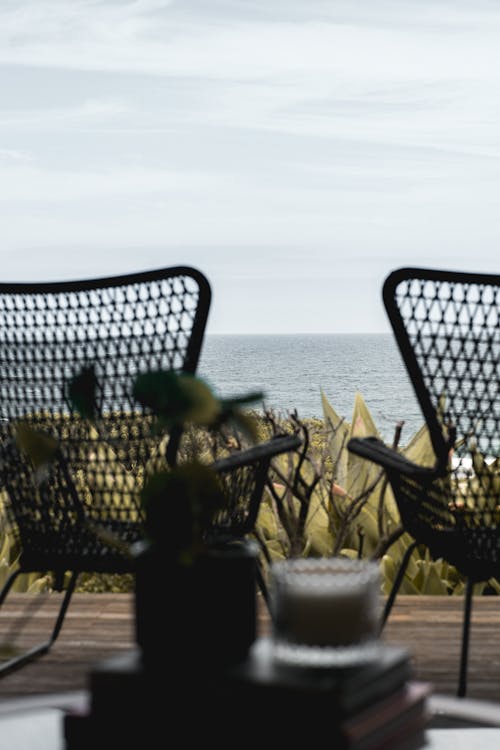 Darmowe zdjęcie z galerii z architektura, balkon, błękitne niebo