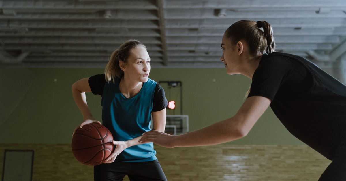 Phoenix Mercury vs Los Angeles Sparks: Noemie Brochant Career Night Leads Mercury to 94-87 Win in August 2026
