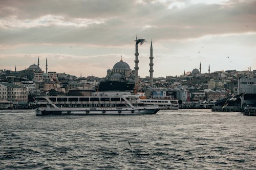 bina, bölge, bulutlu içeren Ücretsiz stok fotoğraf