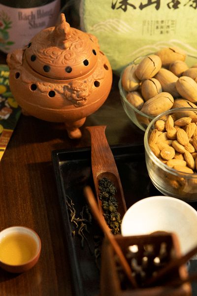 High-mountain oolong tea