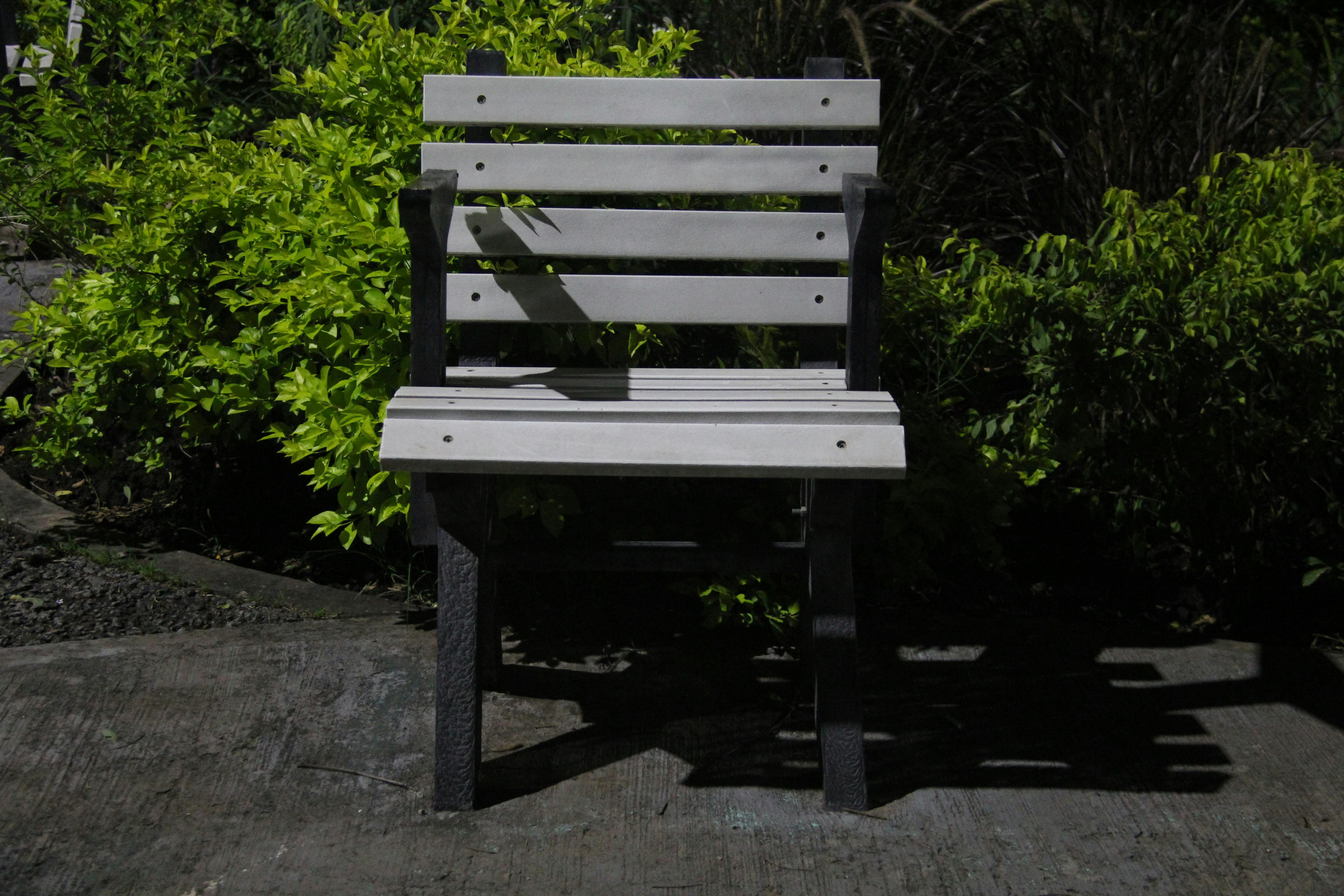 Predictive AI models forecasting retirement investment outcomes