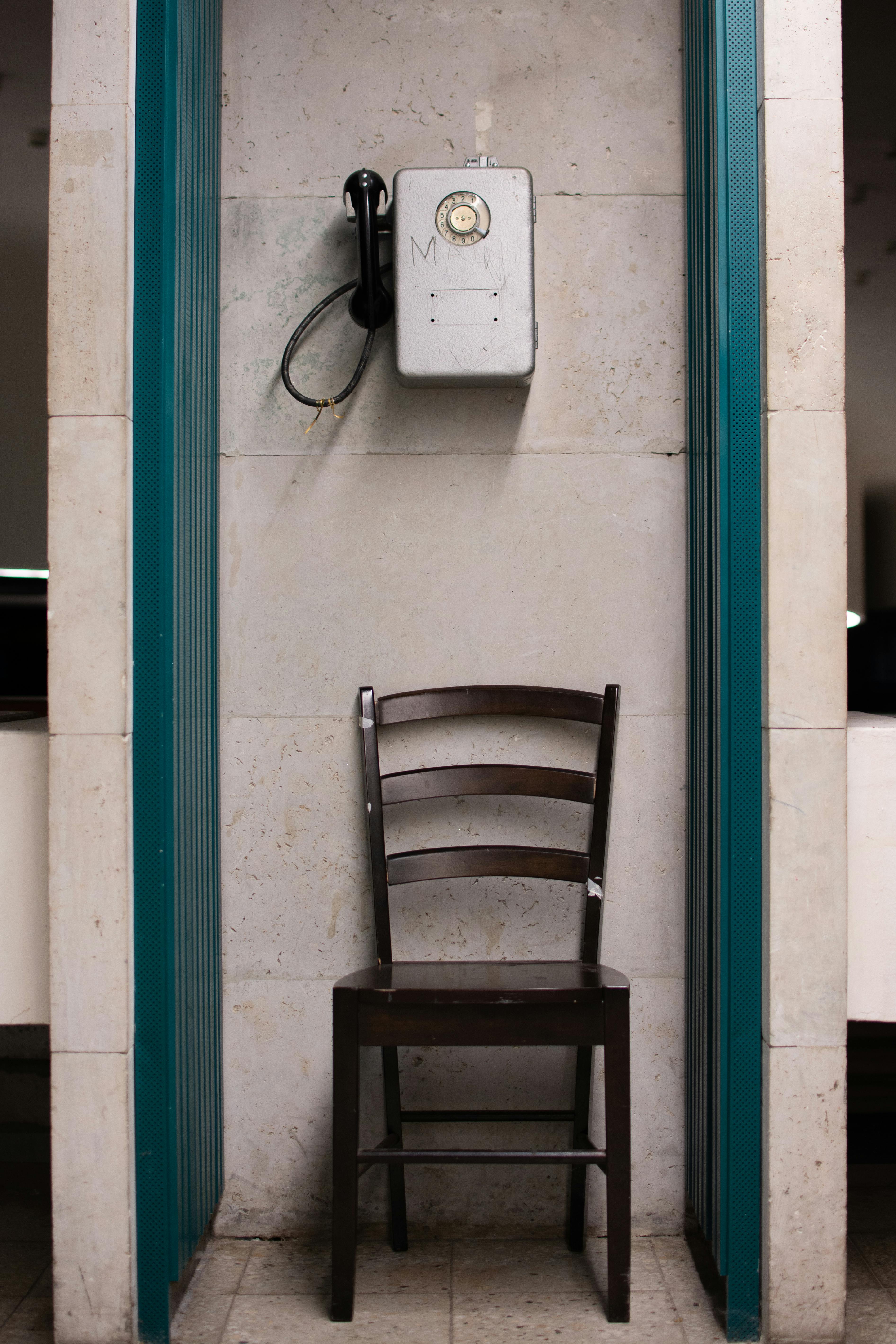 무료 가구, 갈색 의자, 고전적인 디자인의 무료 스톡 사진