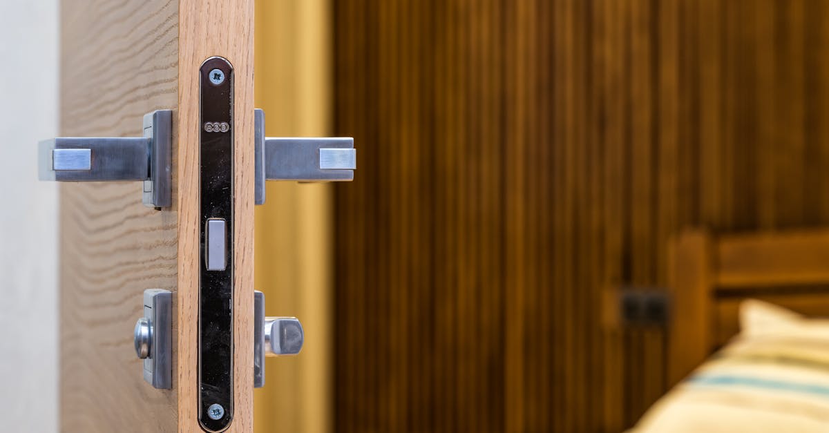 How to open a locked door with a credit card