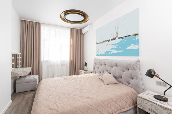 Chambre claire et paisible