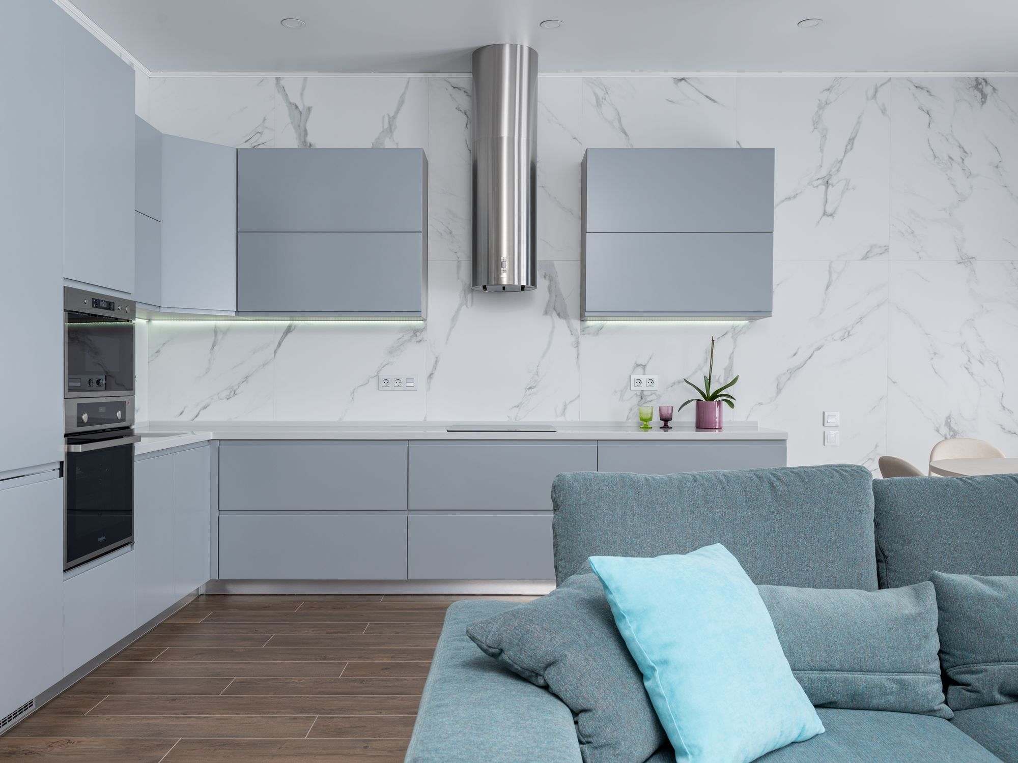 Kitchen Spraying in Woodlands, Hounslow — specialist spraying kitchen cabinets to a factory finish