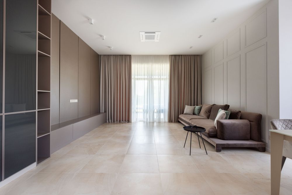 Modern living room with elegant window curtains