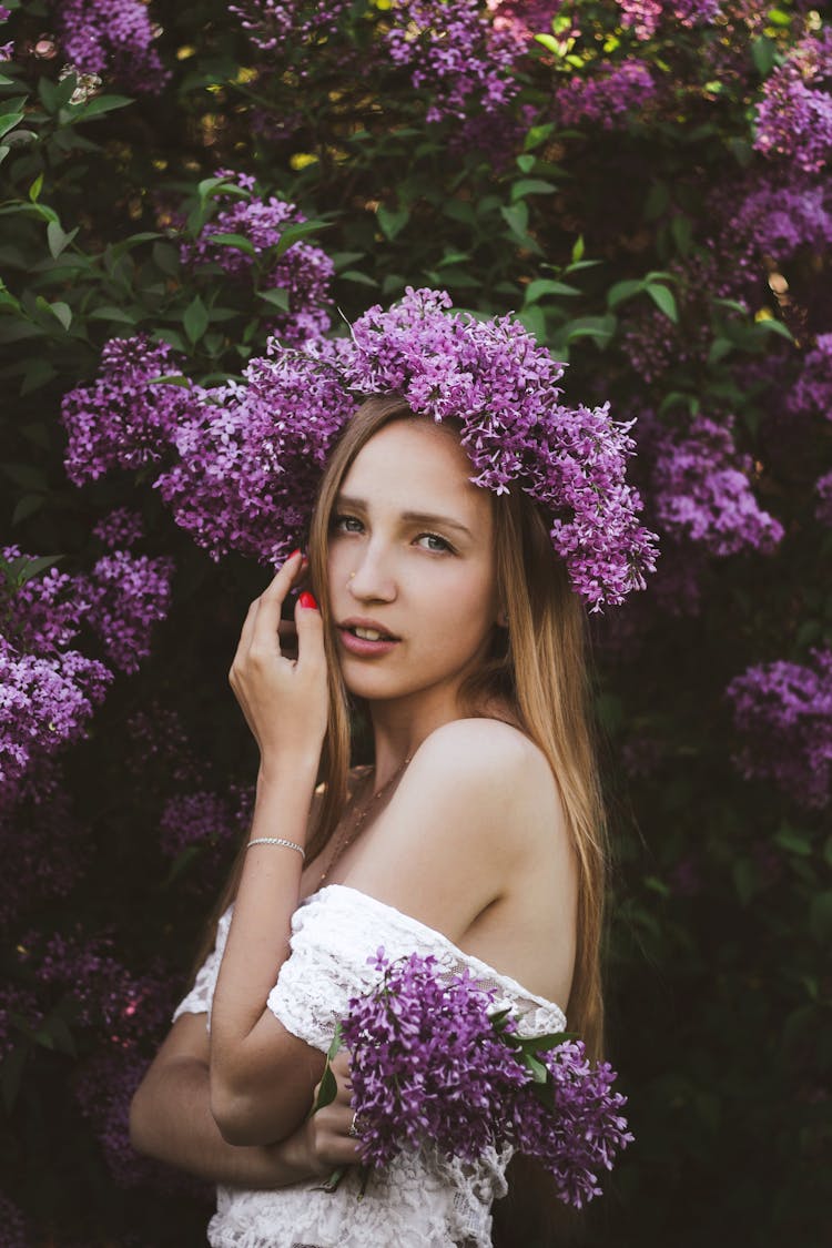 Young Woman With Lilac Flowers In Wreath