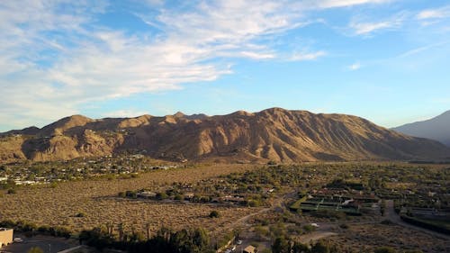 Foto profissional grátis de cadeia de montanhas, céu azul, montanha
