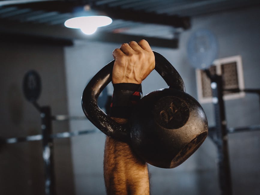 Protect Your Hands During Weight Lifting with these Essential Protective Gear