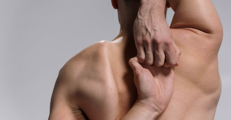 Peut-on faire de la musculation avec des courbatures ?