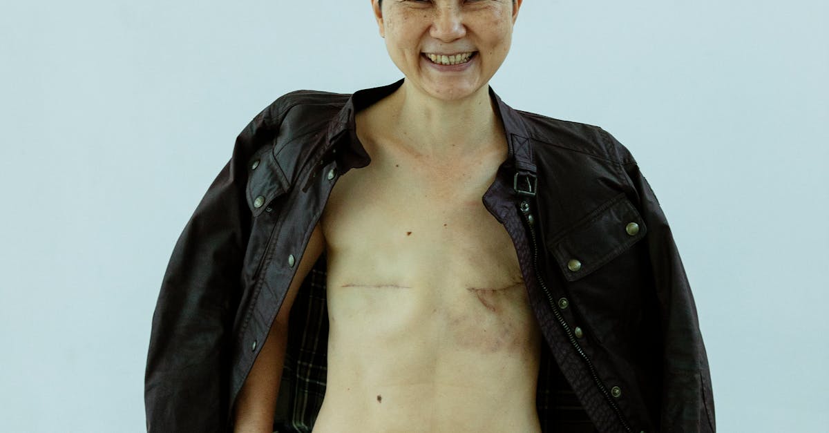 How to measure hips on jeans